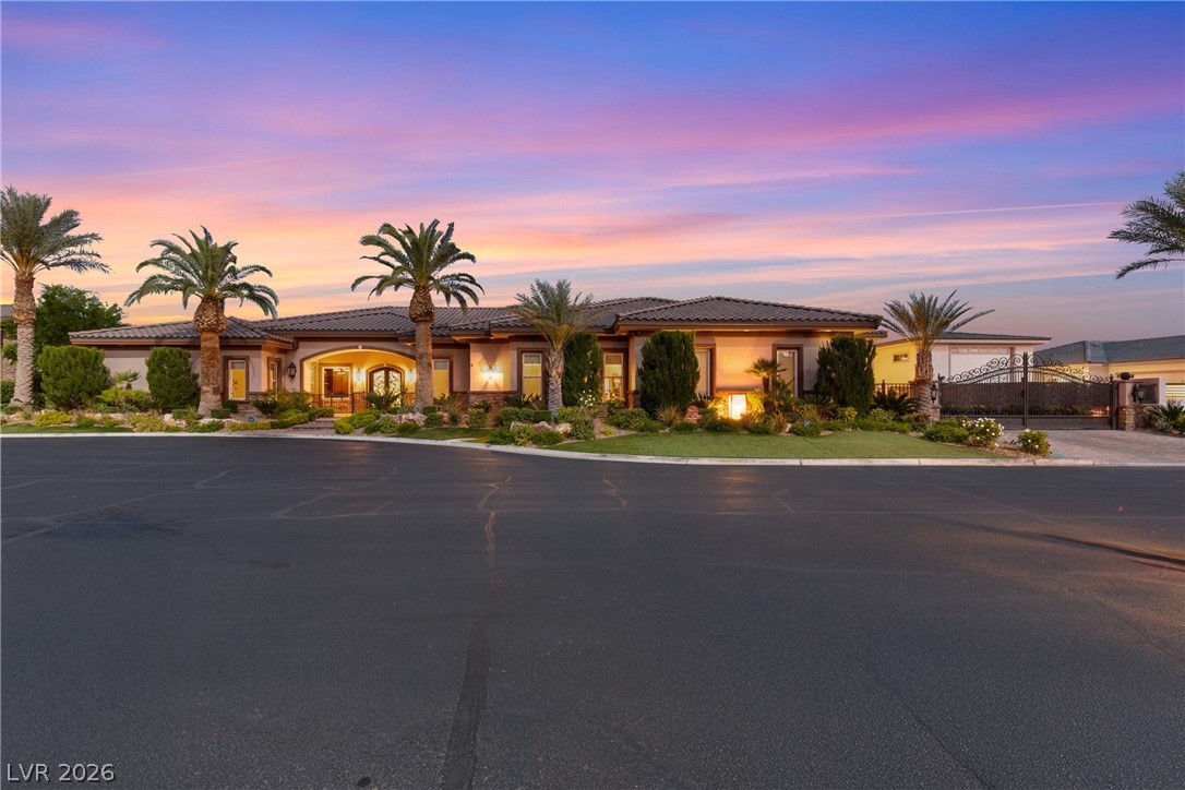 8574 Verde Park Circle, Las Vegas 89129