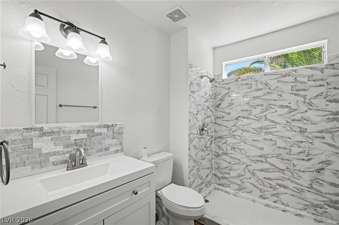 Photo 36 of 67, 3609 Naugatuck Circle