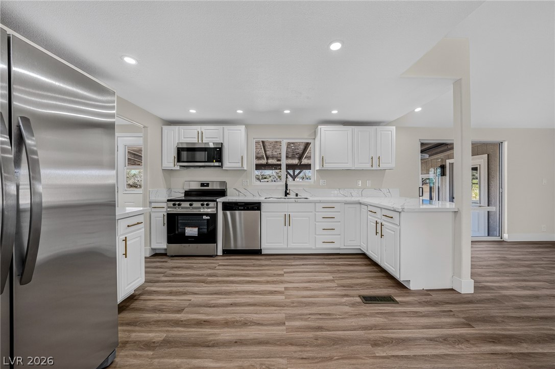 Photo 8 of 52, 1730 Keenan Way