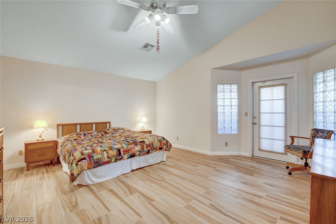 Photo 9 of 48, 1319 Highland Court