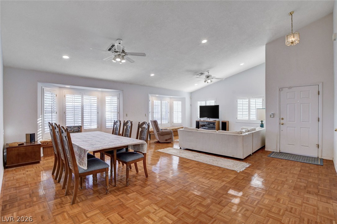 Photo 5 of 1319 Highland Court