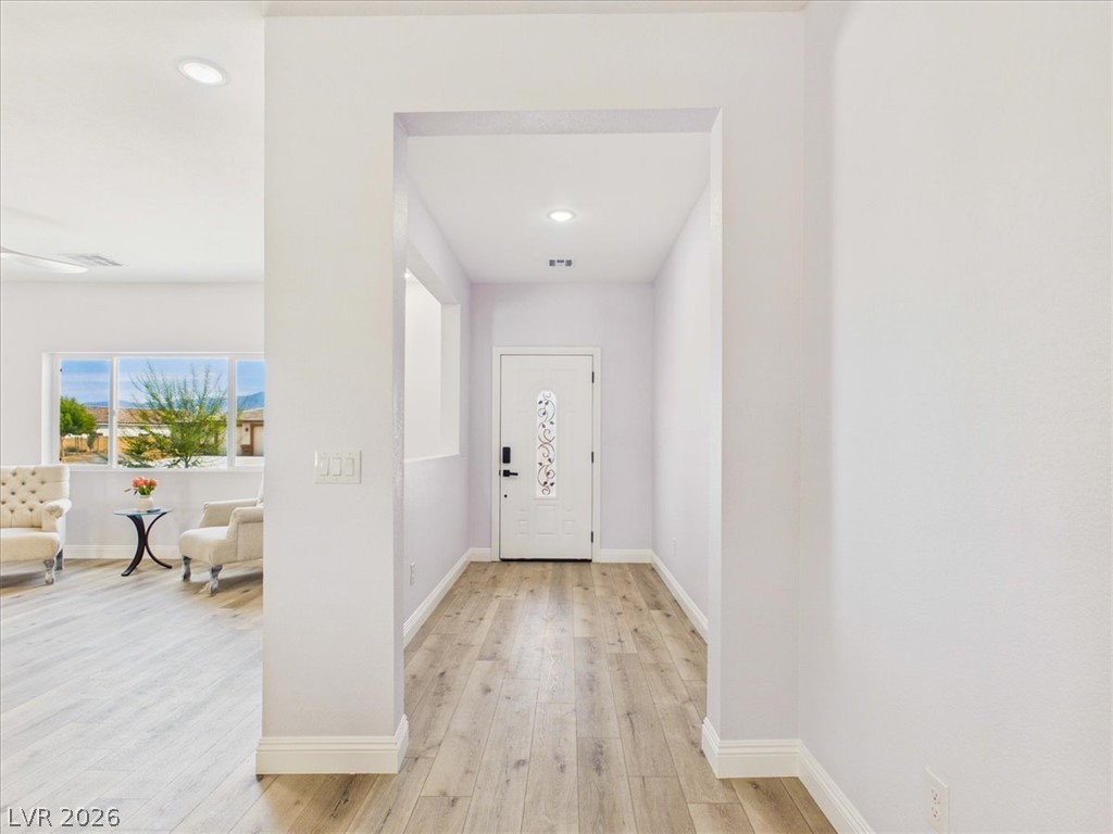 Photo 27 of 91, 6680 S Raintree Court