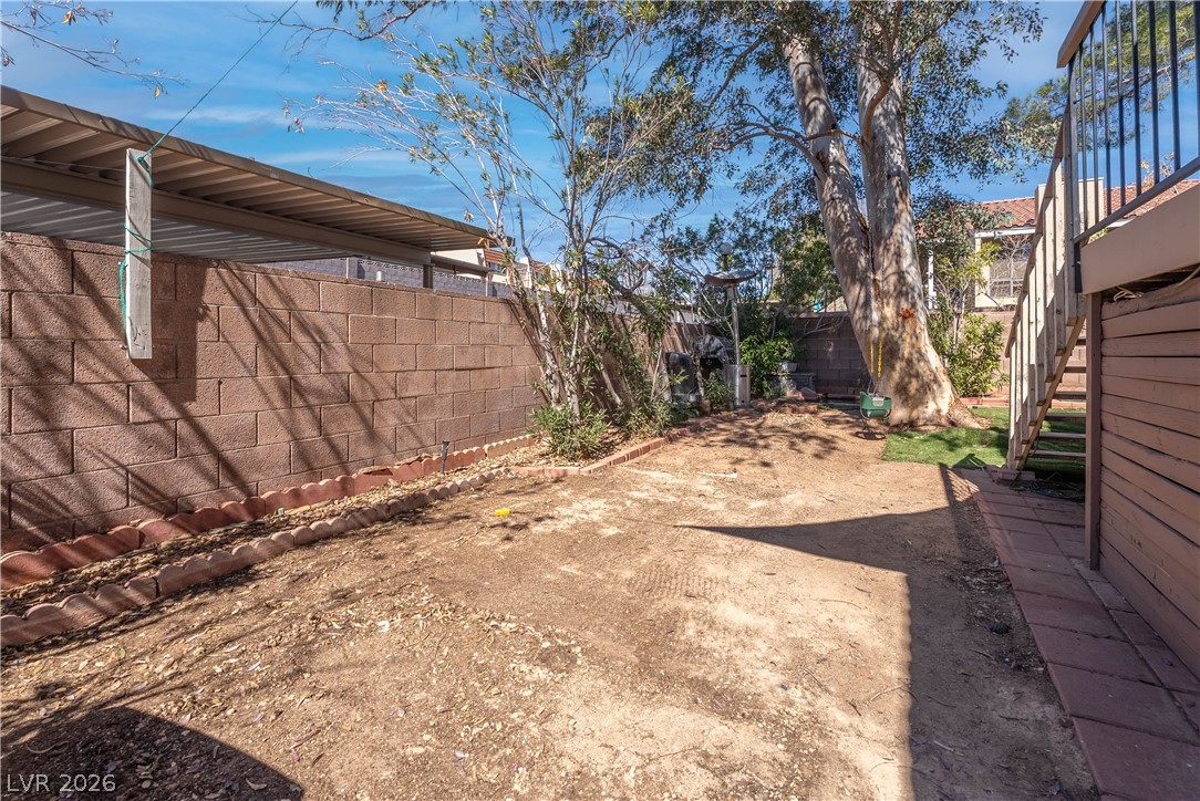 Photo 8 of 35, 1304 Capri Drive #A