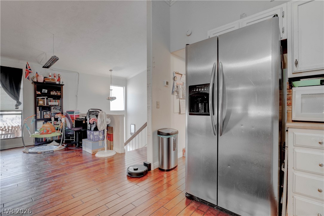 Photo 21 of 35, 1304 Capri Drive #A