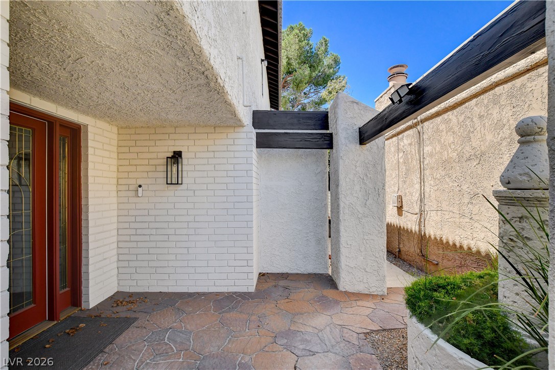 Photo 8 of 82, 3200 Bel Air Drive