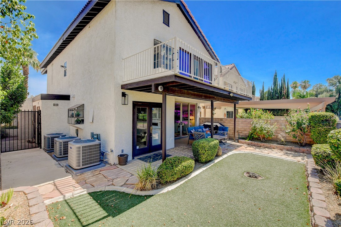 Photo 63 of 82, 3200 Bel Air Drive