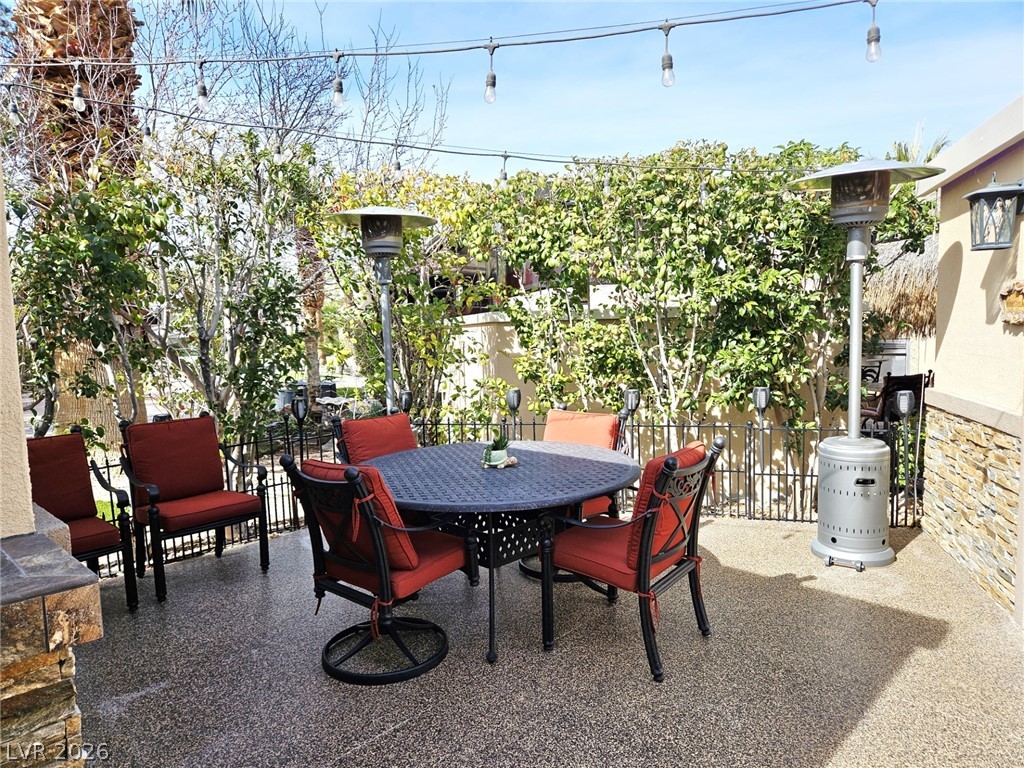 Photo 11 of 37, 8175 Arville Street #287