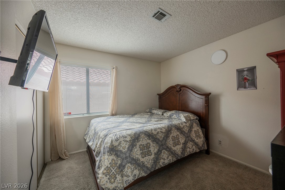 Photo 27 of 47, 3213 Oyster Bay Street