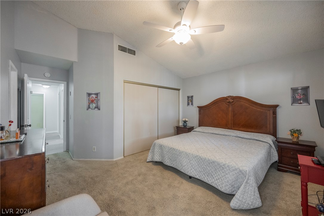 Photo 22 of 47, 3213 Oyster Bay Street