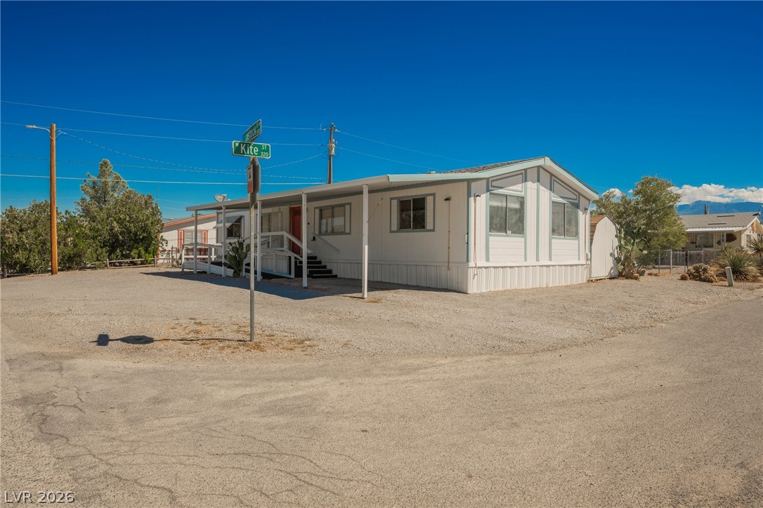 Photo 5 of 320 Kite Street