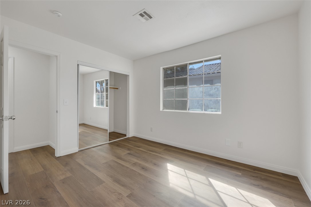 Photo 25 of 30, 2137 Petersham Court #C