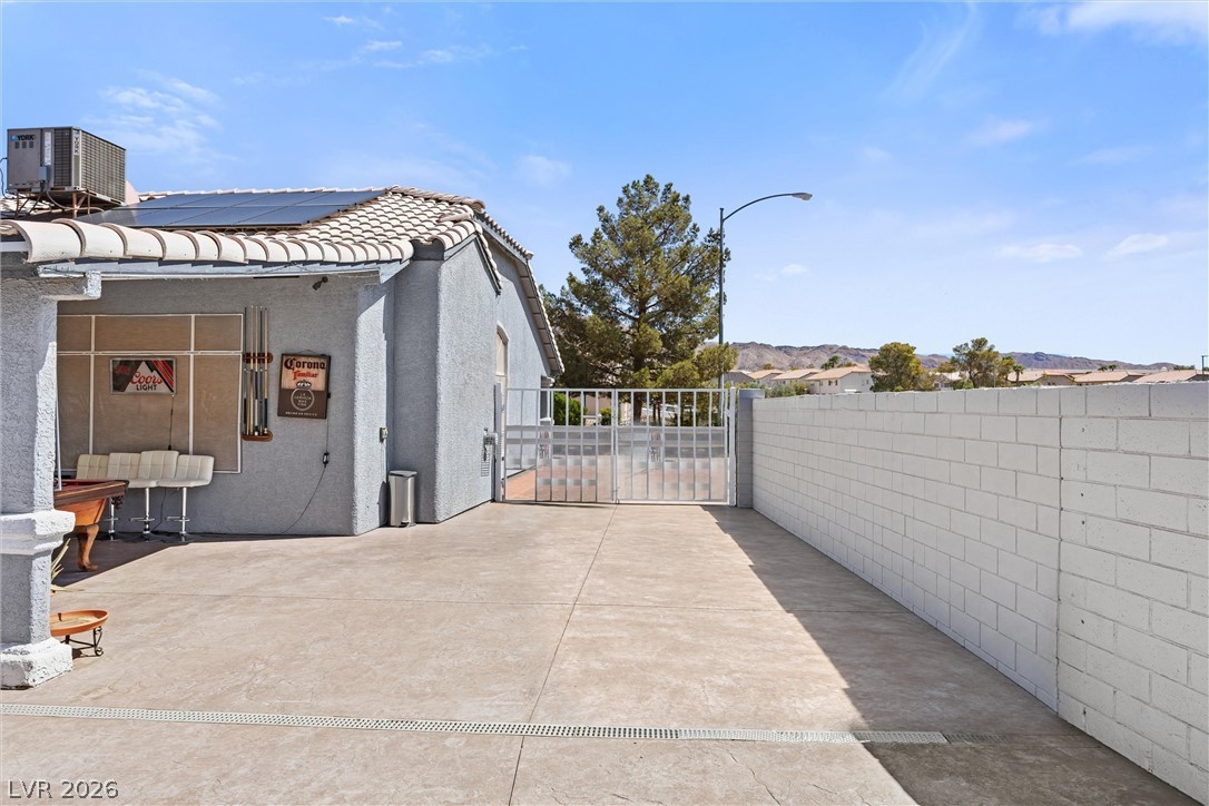 Photo 12 of 38, 1691 Tangerine Rose Drive