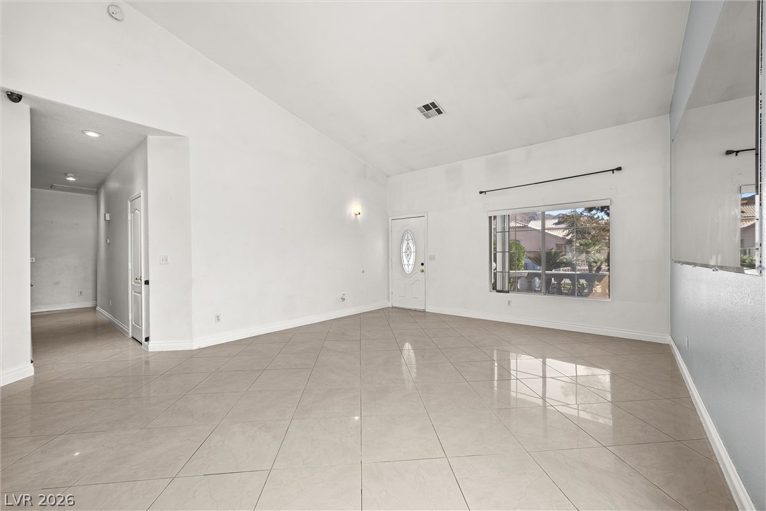 Photo 16 of 38, 1691 Tangerine Rose Drive