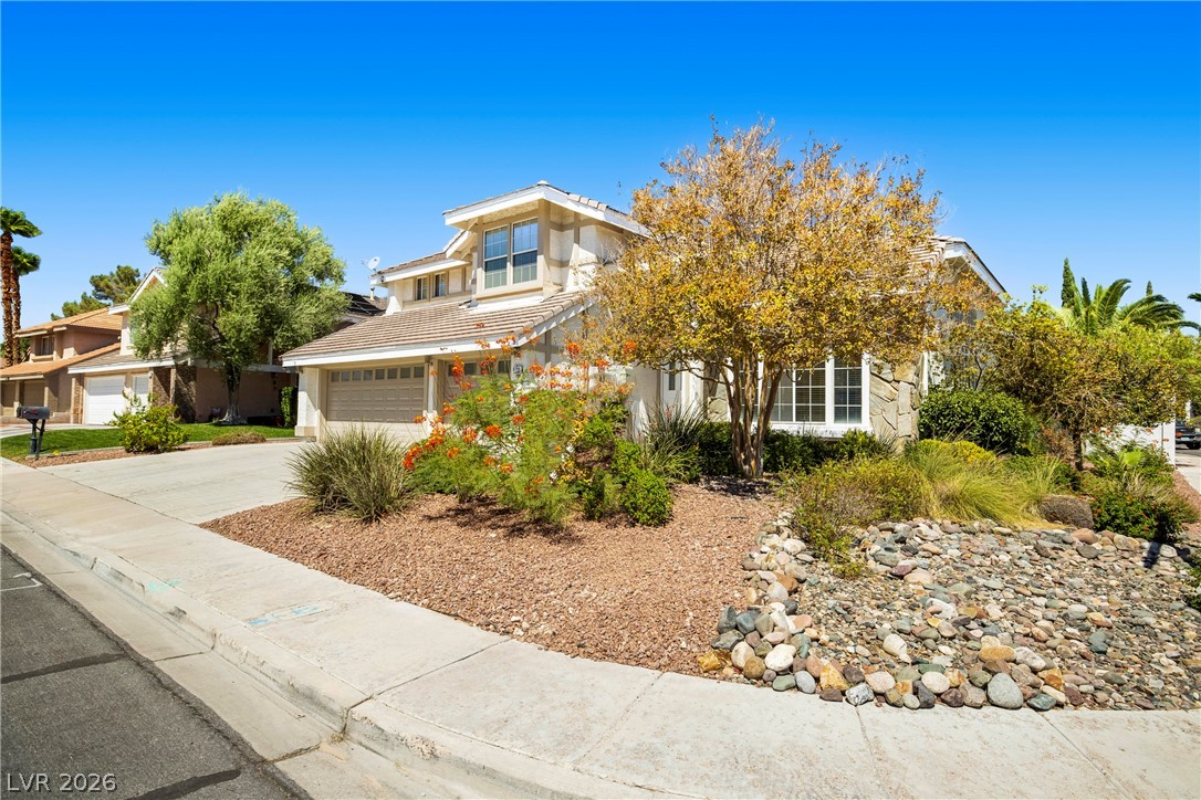 Photo 3 of 9728 Stellar View Avenue