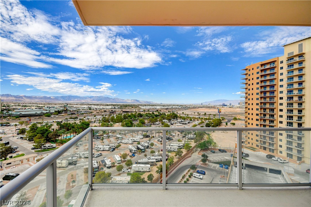 Photo 44 of 88, 8255 Las Vegas Boulevard #1322