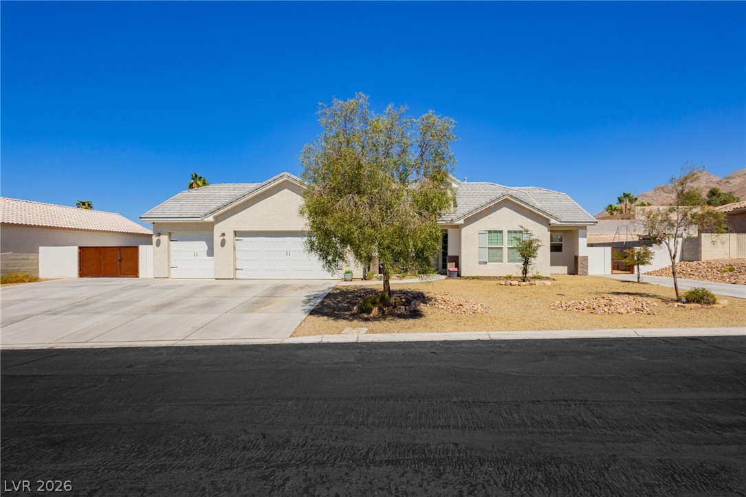 Photo 4 of 6800 Keren Marie Avenue