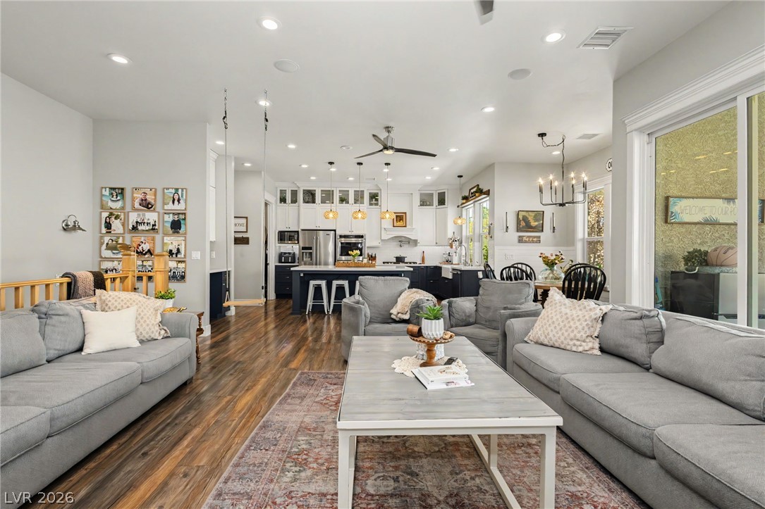 Photo 15 of 62, 6800 Keren Marie Avenue