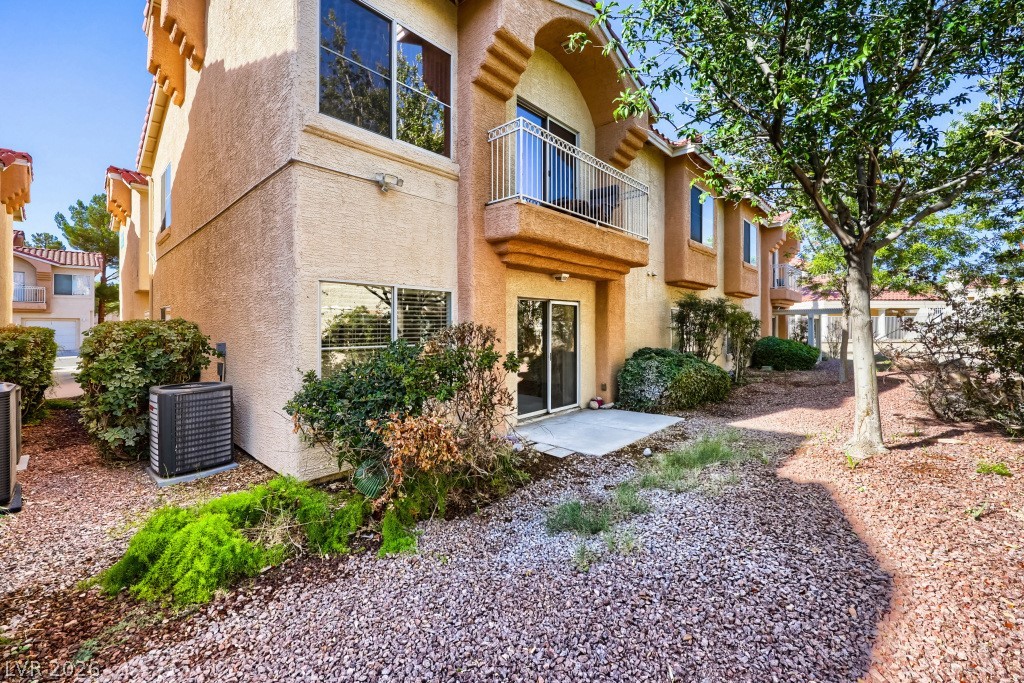 Photo 16 of 28, 5000 Red Rock Street #165