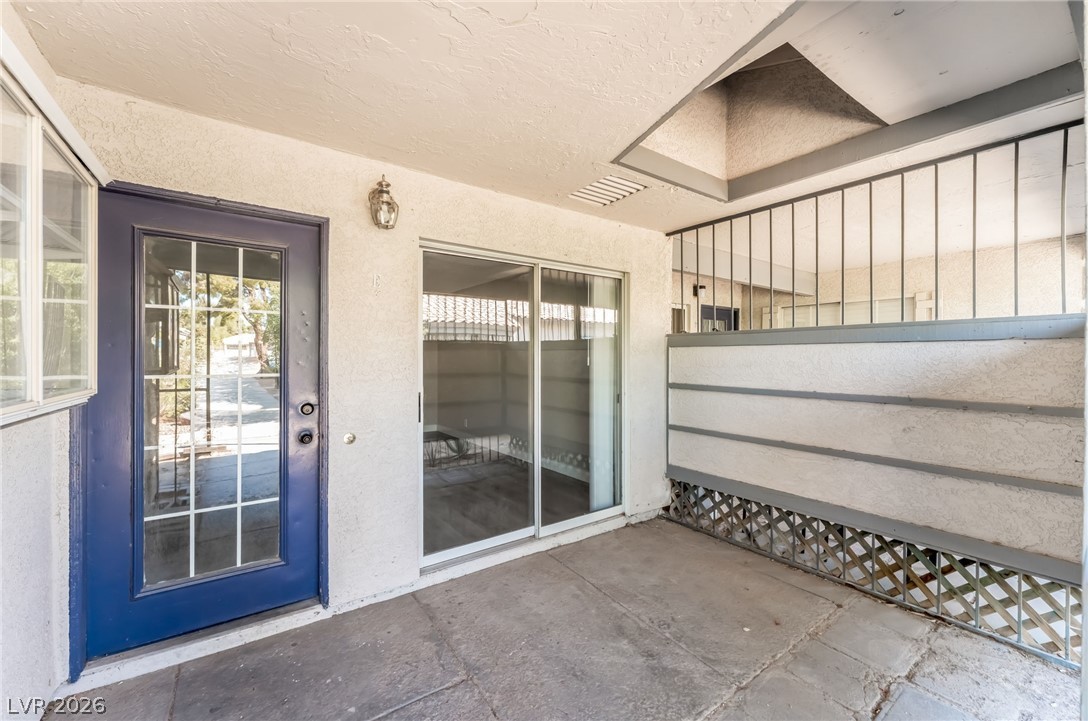 Photo 32 of 35, 213 N Lamb Boulevard #E