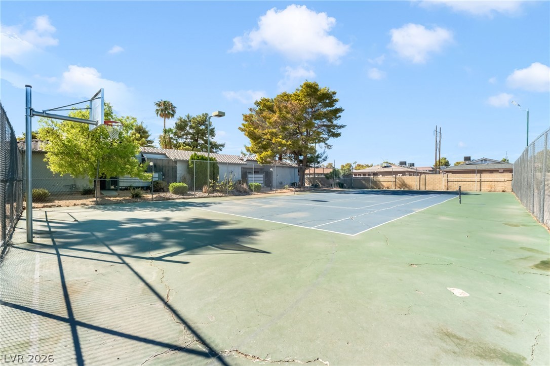 Photo 34 of 35, 213 N Lamb Boulevard #E