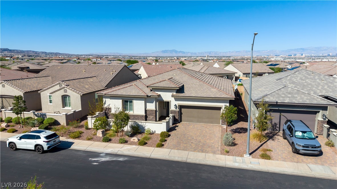 Photo 29 of 42, 617 Comodo Street