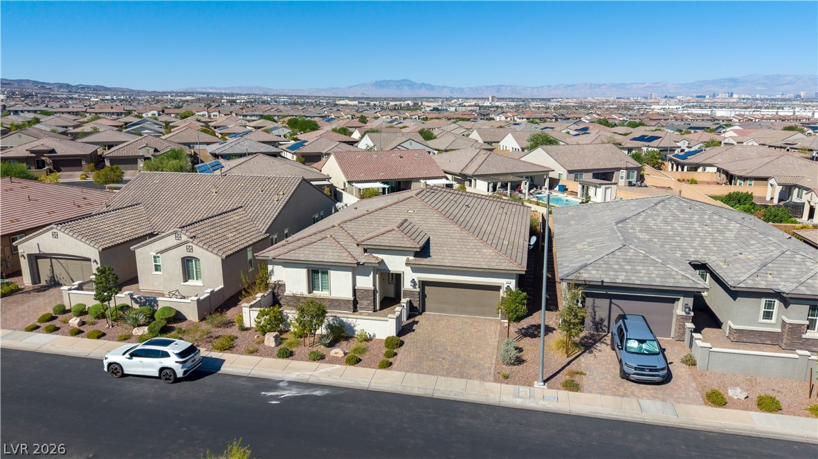 Photo 30 of 42, 617 Comodo Street