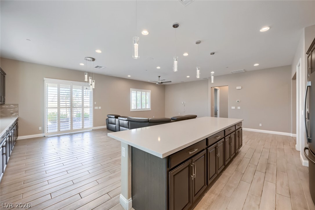 Photo 10 of 42, 617 Comodo Street