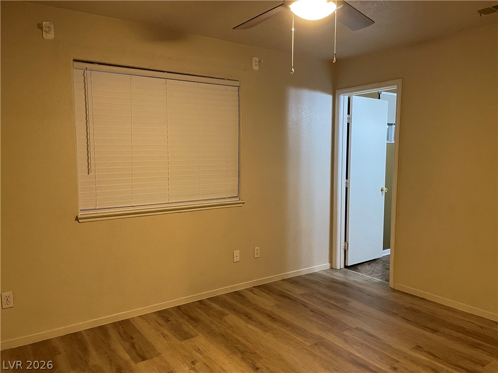 Photo 17 of 28, 7572 Durham Hall Avenue #201