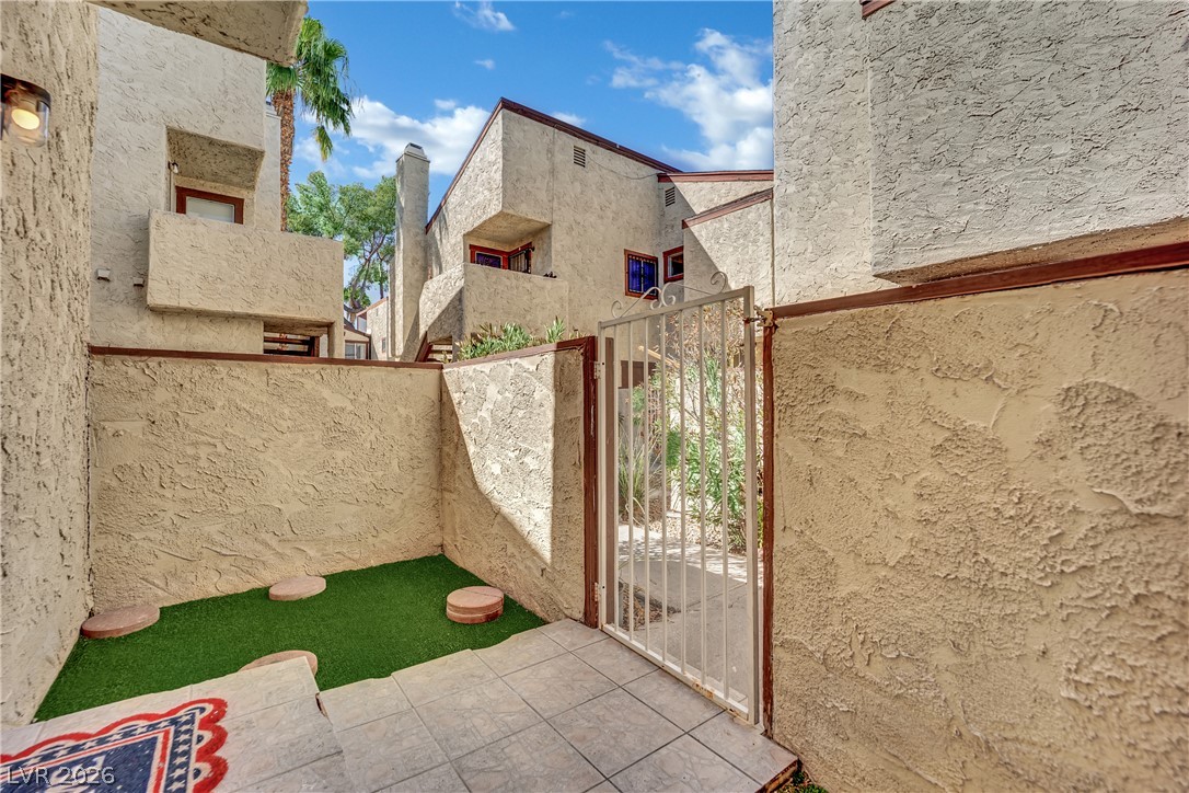 Photo 3 of 5007 Spencer Street #C