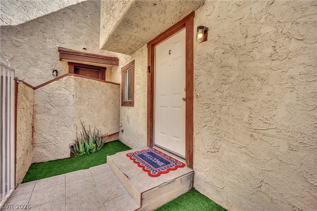 Photo 4 of 5007 Spencer Street #C