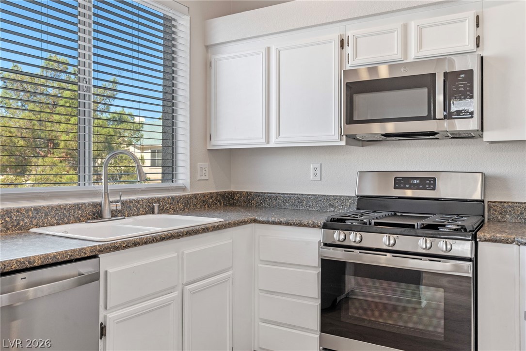 Photo 17 of 53, 5155 W Tropicana Avenue #2090