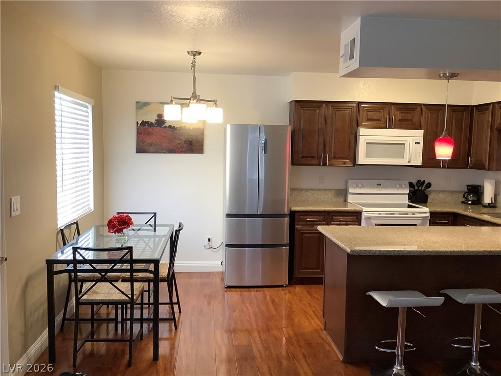Photo 2 of 1215 Rawhide Street