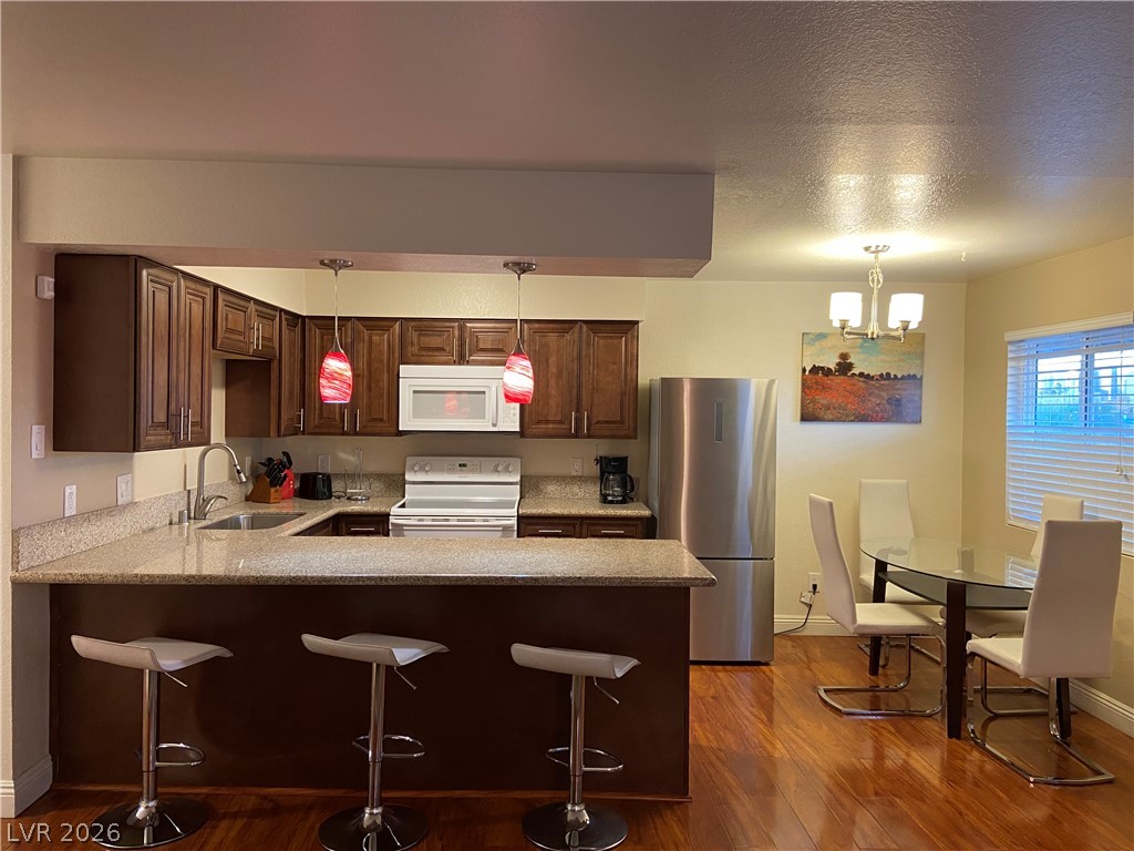 Photo 5 of 1215 Rawhide Street