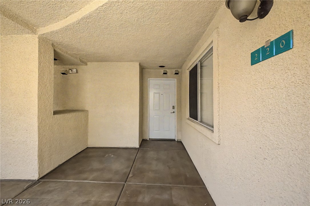 Photo 6 of 33, 260 E Flamingo Road #220