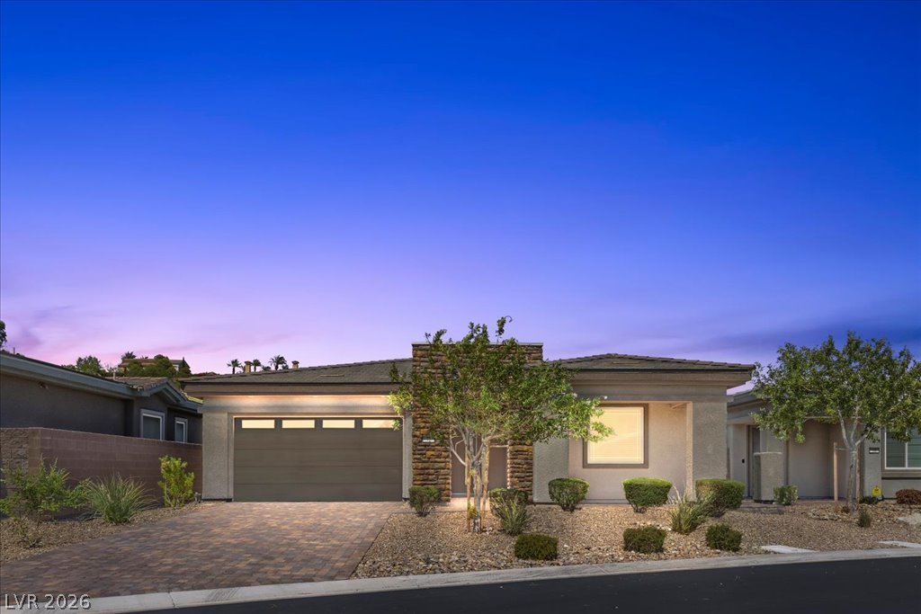 72 Reflection Cove Drive, Henderson 89011
