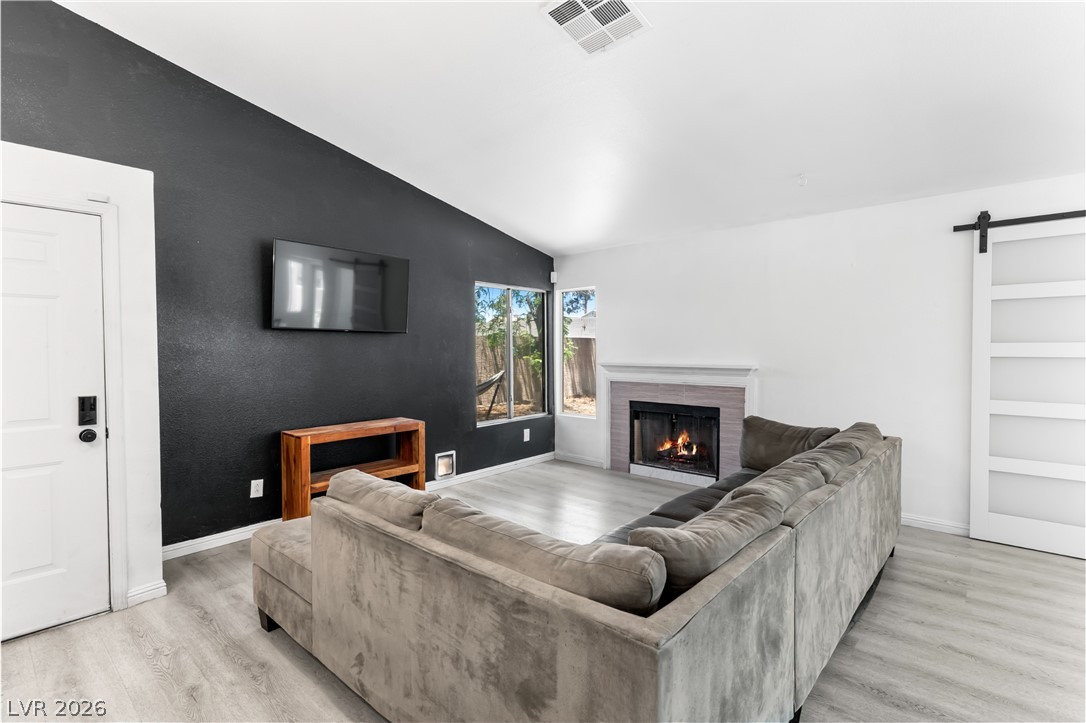 Photo 6 of 28, 2066 Glistening Sands Drive
