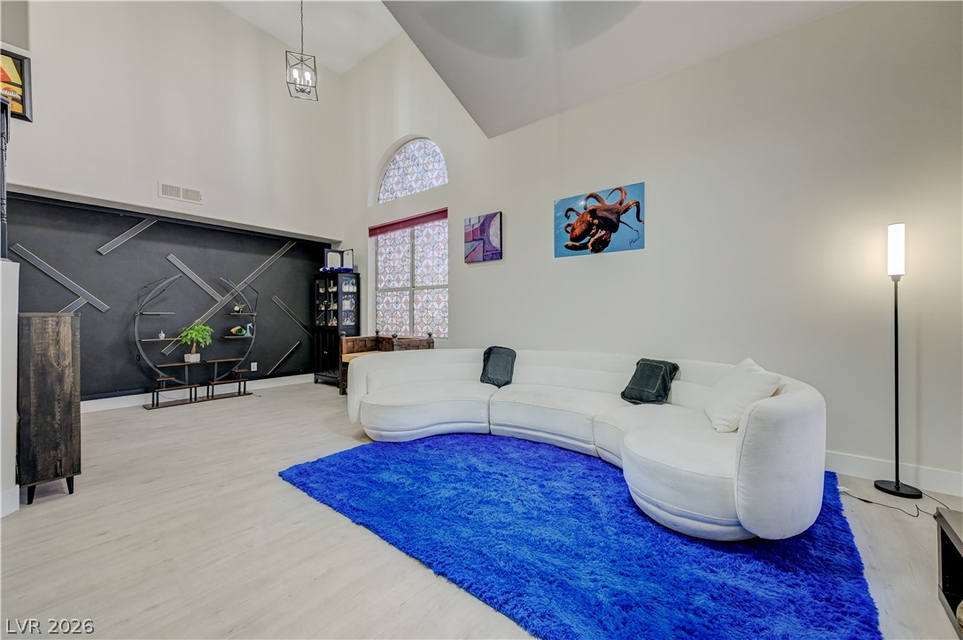 Photo 5 of 2513 Huber Heights Drive