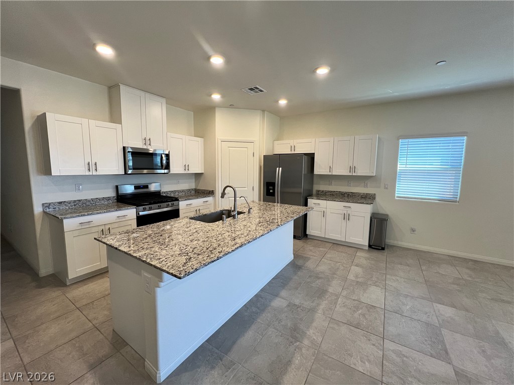 Photo 3 of 10967 Artisan Ranch Avenue