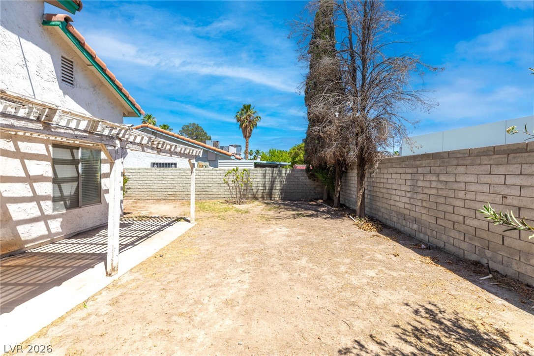 Photo 30 of 31, 2613 Lourdes Avenue