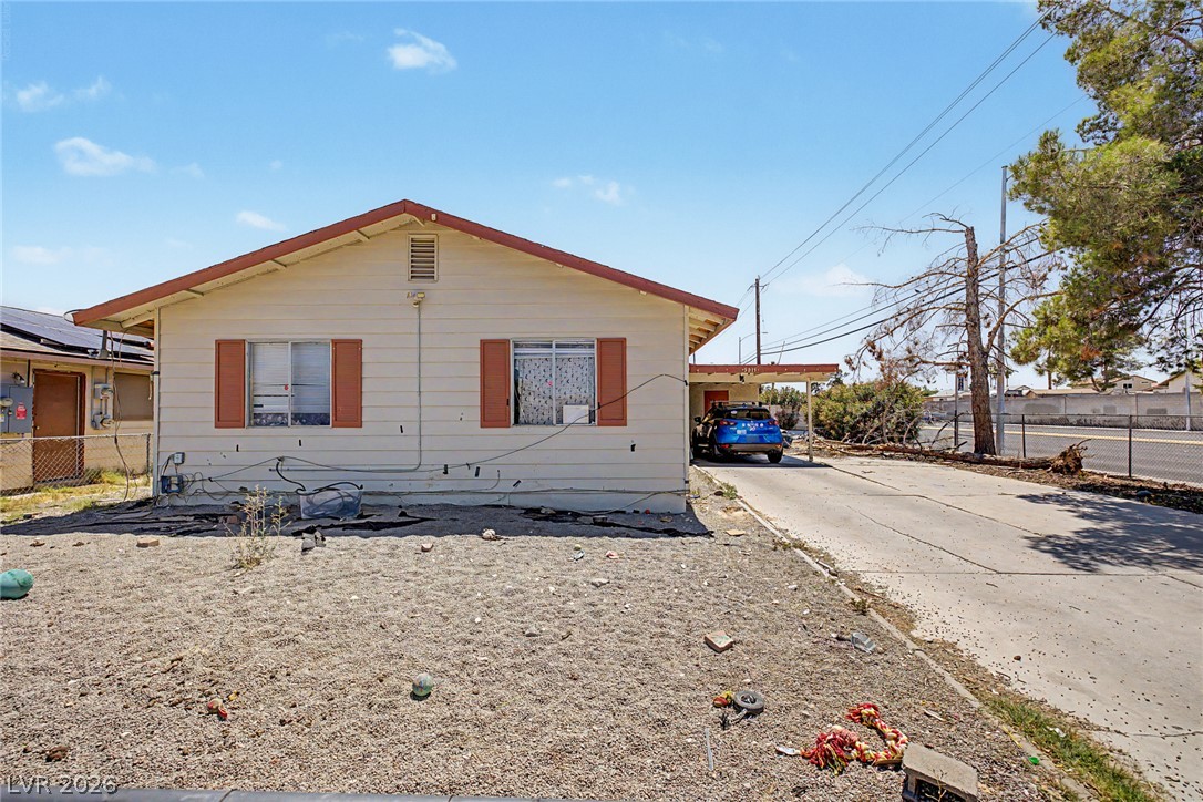 5015 Carmel Avenue, Las Vegas 89122
