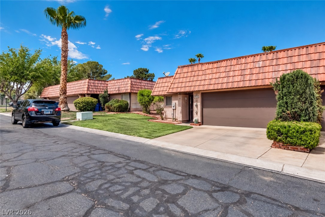 6436 Candlebrush Lane, Las Vegas 89107