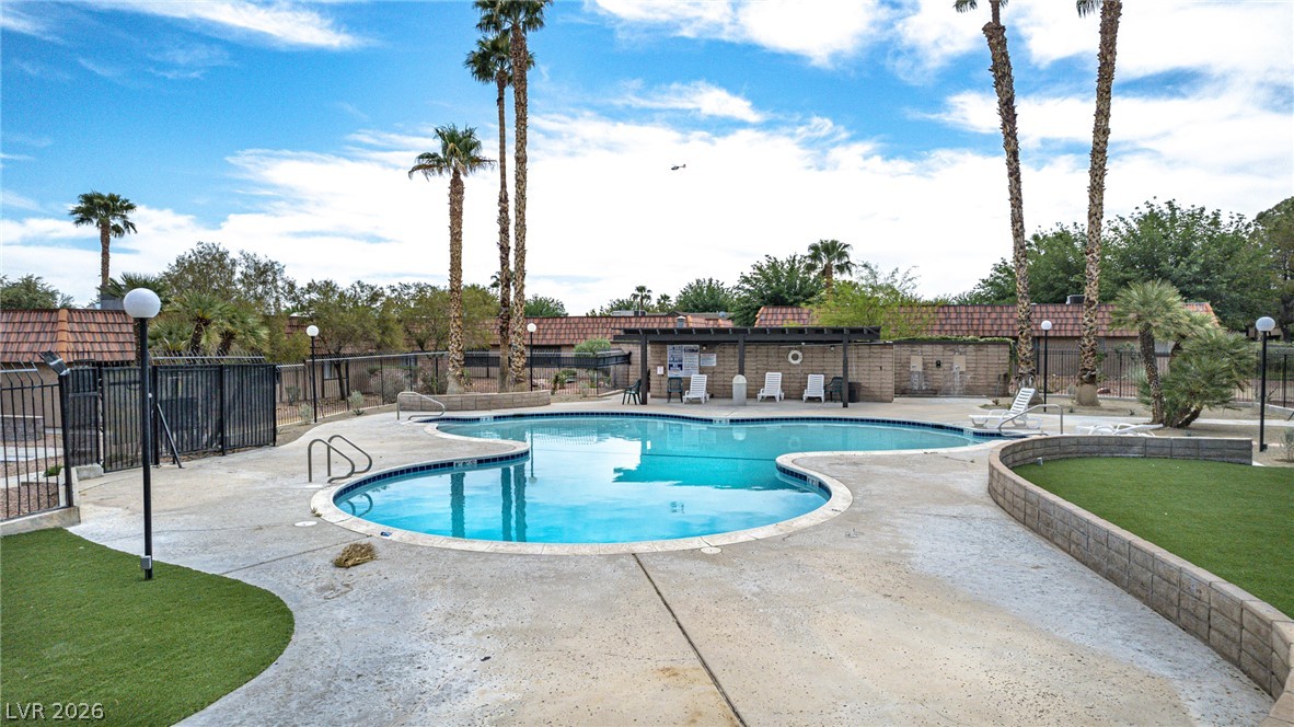 Photo 7 of 36, 6436 Candlebrush Lane