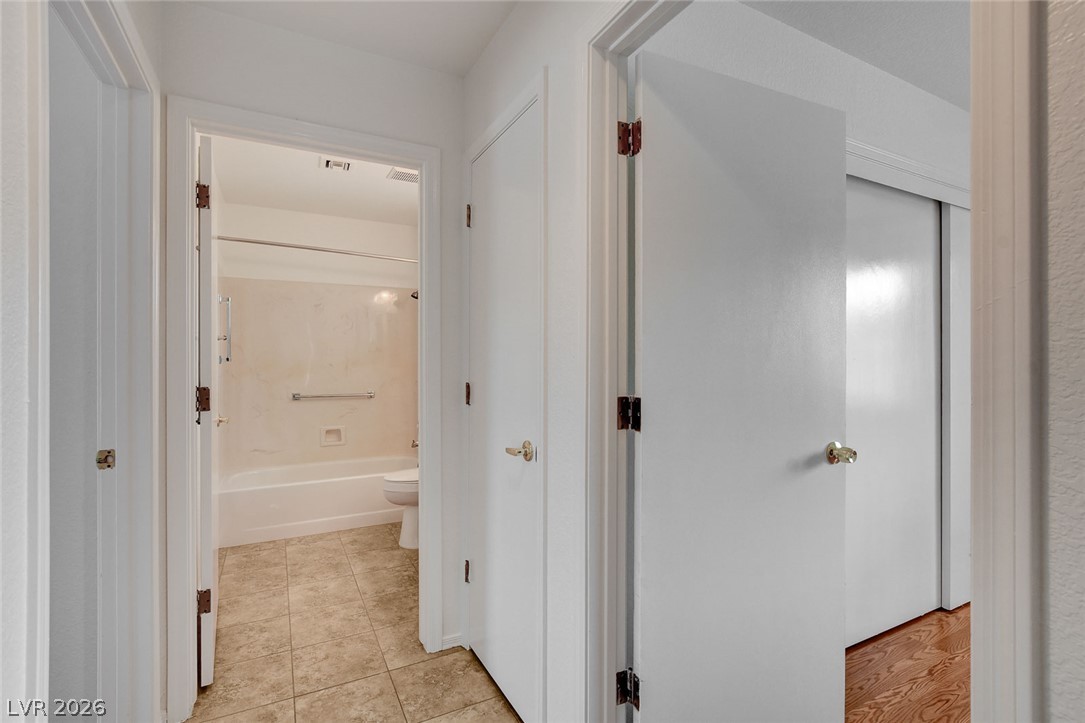 Photo 18 of 54, 9036 Grayling Drive