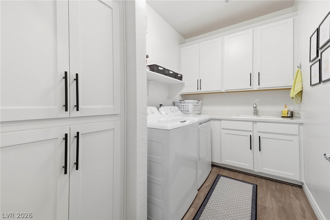 Photo 28 of 46, 2555 Hampton Road #7203