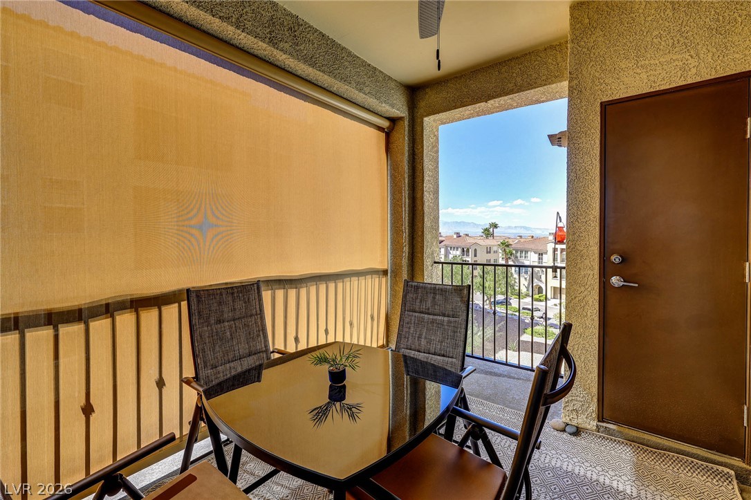 Photo 30 of 46, 2555 Hampton Road #7203
