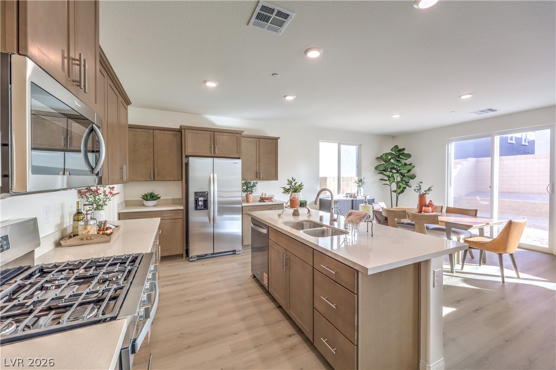 Photo 16 of 42, 6024 Bamboo Breeze Way