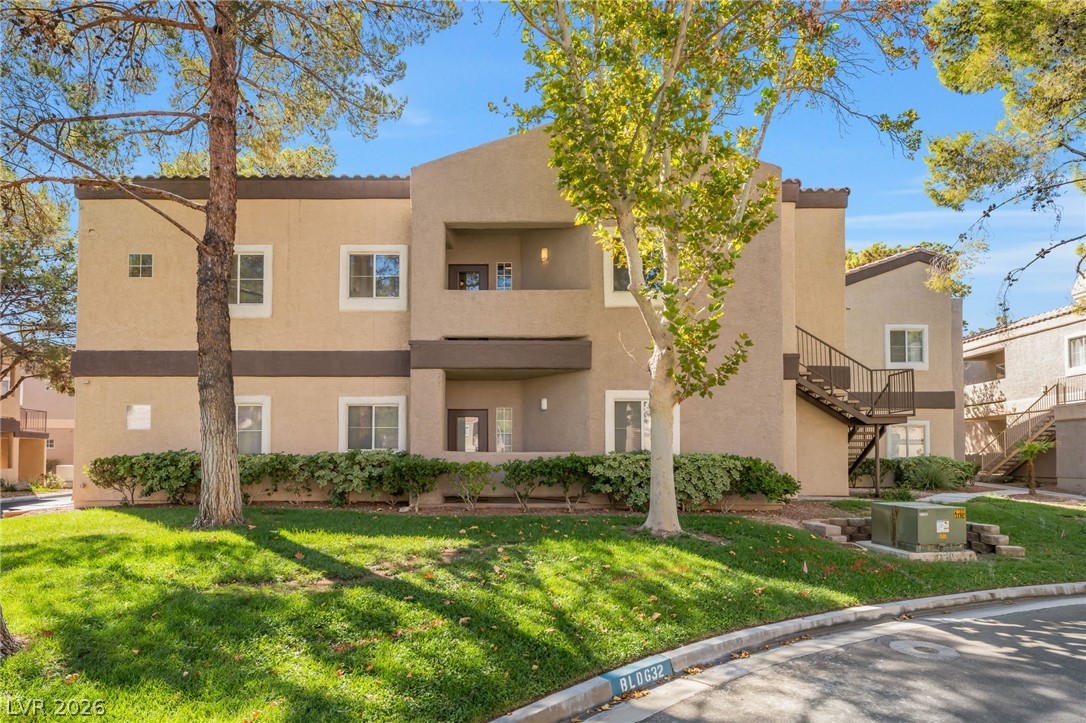 Photo 2 of 5250 S Rainbow Boulevard #2157