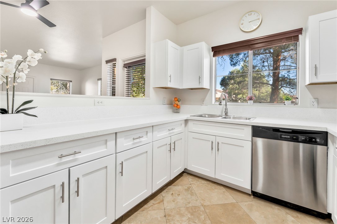 Photo 9 of 30, 5250 S Rainbow Boulevard #2157