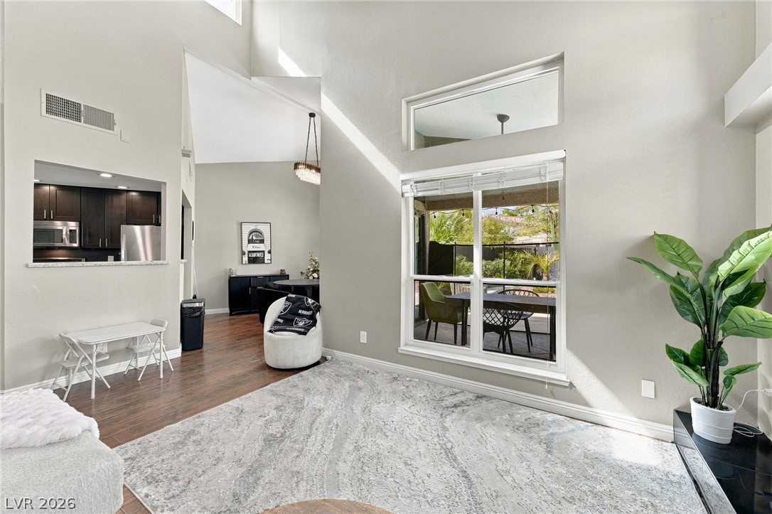 Photo 15 of 33, 6556 Gatehouse Lane