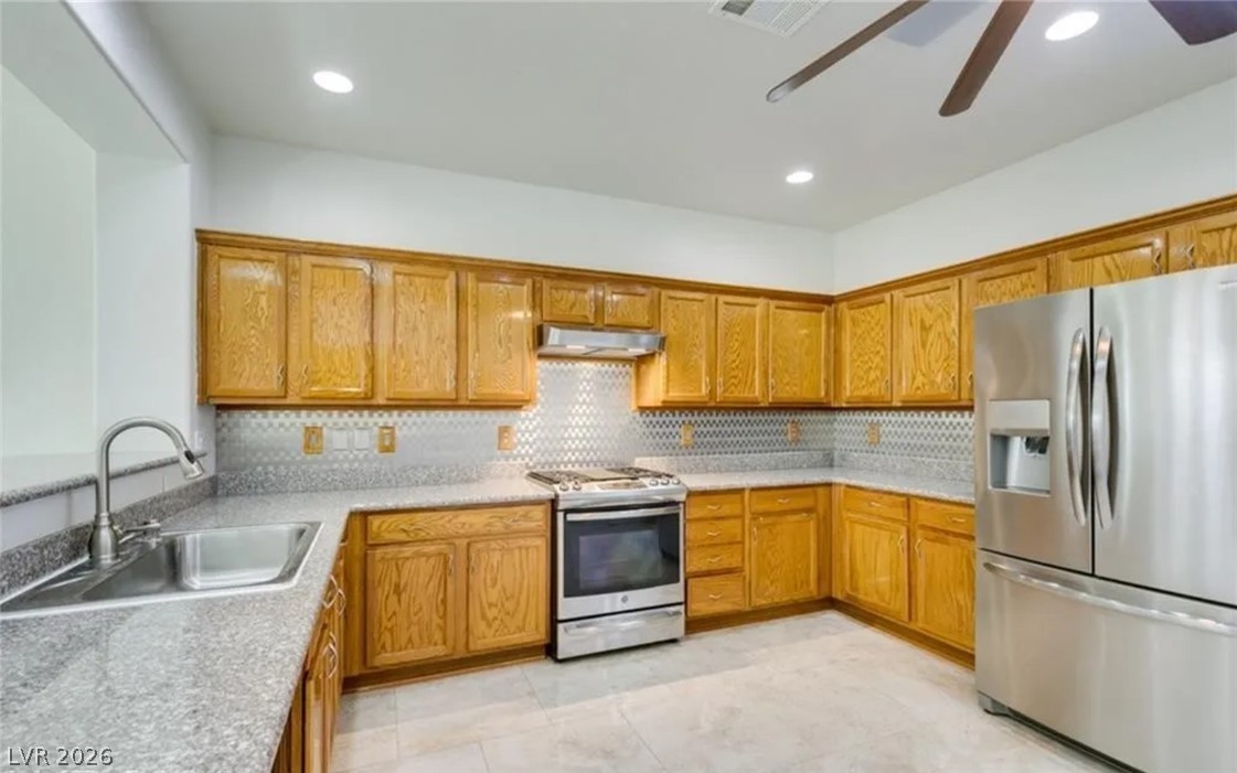 Photo 10 of 34, 2659 Lochleven Way